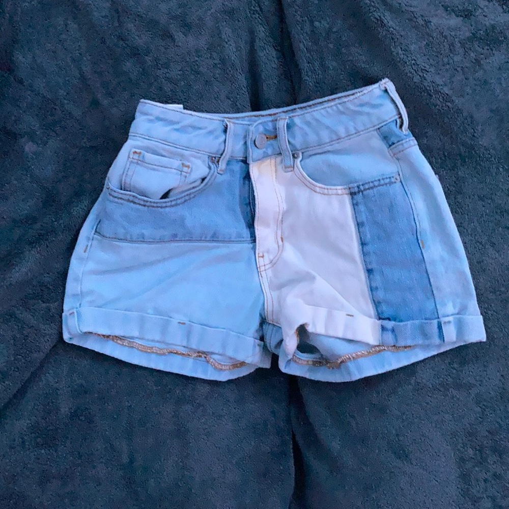 I’m selling shorts from pacsun